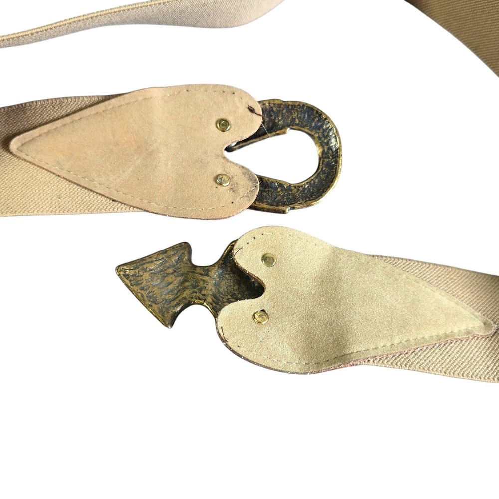 Vintage Wide Elastic Cinch Belt Tan Brown Arrow Brass Sculptural Buckle 31in - Picture 5 of 9